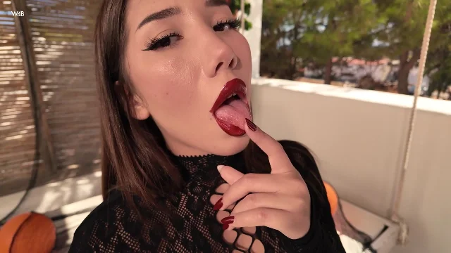 Preview of Watch4Beauty Layla Scarlett Come Be Scared With Me Backstage XXX